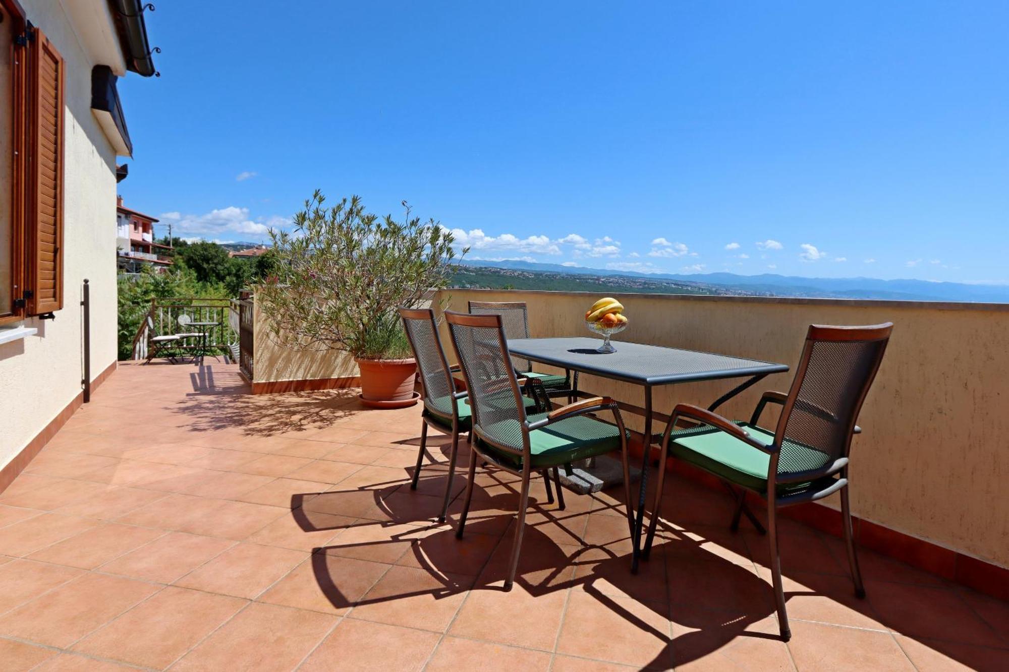 Apartments With A Parking Space Opatija - Pobri, Opatija - 7813 Matulji Exterior photo